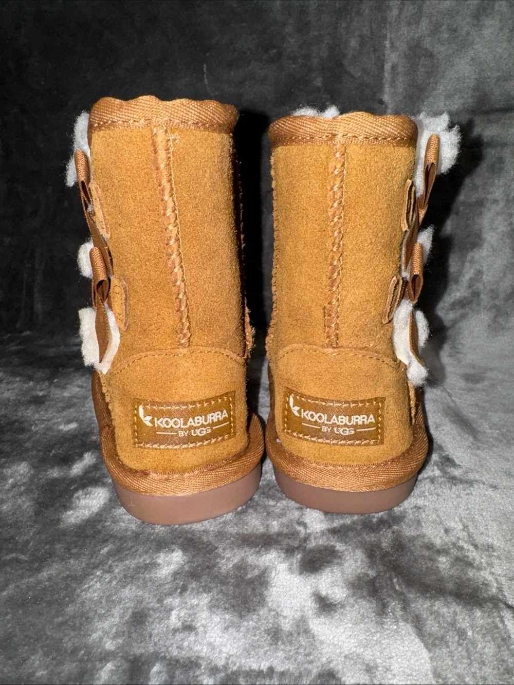 Koolaburra By UGG Brown Suede Boots Girl Size 6 Chestnut Fur Bow Victoria